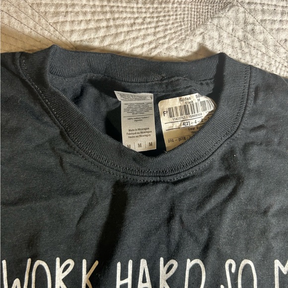 Black T shirt “I work hard so my Pomsky can have a better life” - Picture 2 of 2